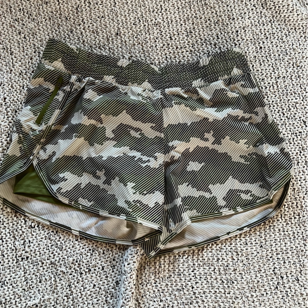 Avia. Women’s active wear athletic shorts